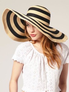 floppy sun hat