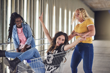 girls night out shopping